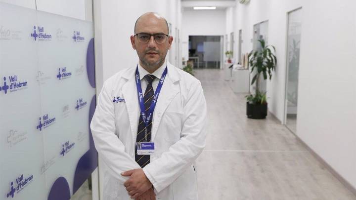 Albert Jauregui, cirujano: "Trasplantar el pulmón o el corazón de un cerdo a un humano podría ser una solución a la escasez de órganos"