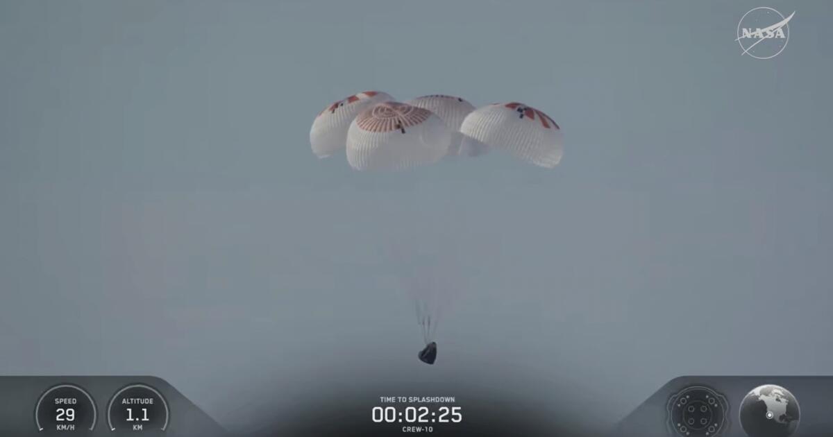 NASA astronauts splash down off SoCal coast for first time in 50 years