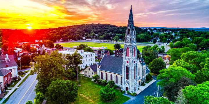 Underrated, But Worth Visiting In 2025: NYC's Exciting Small Town Neighbor