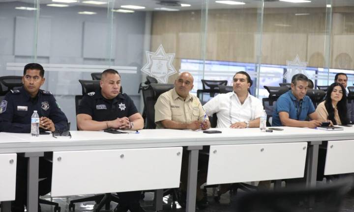 Se coordinan dependencias para apoyar a damnificados por las lluvias