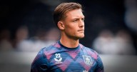 Burnley tomó drástica decisión con Oliver Sonne tras criticado debut en la Premier League