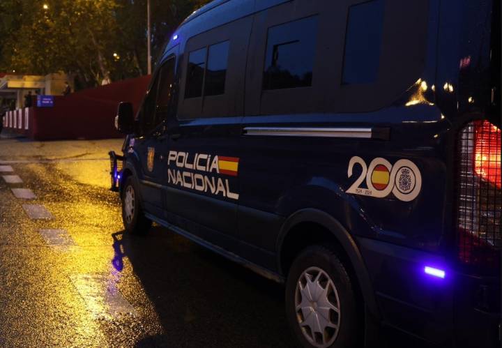 Tres menores intentan quemar a un sin techo y a una inmigrante en Burgos