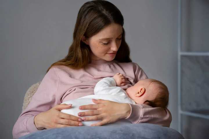 La importancia de la Lactancia Materna para las madres hispanas