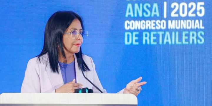 Vicepresidenta revisó la sustitución de importaciones: Es el «mecanismo estratégico para el ahorro de divisas»