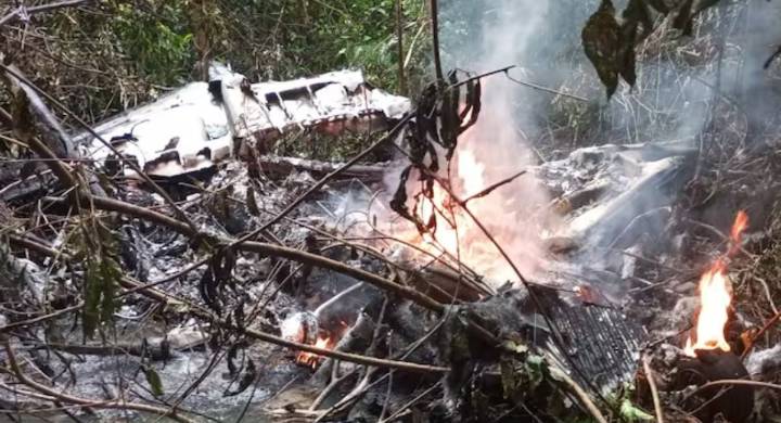 Accidente aéreo en Vaupés dejó cuatro personas muertas La aeronave tipo ambulancia cayó en intermediaciones de una comunidad indígena de Belén de Inambú.