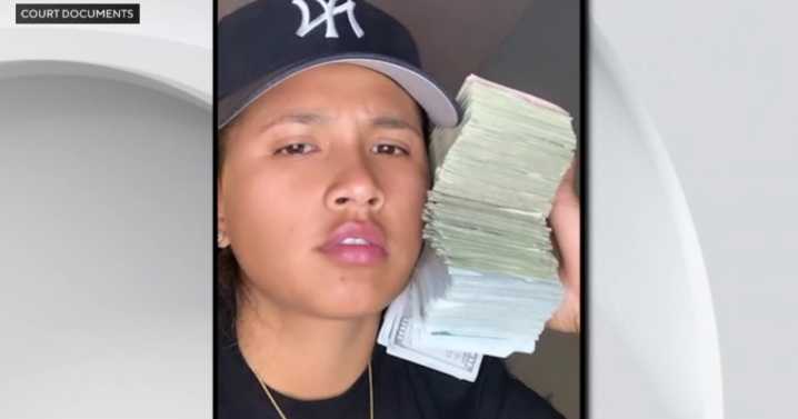 Former USPS letter carrier pleads guilty to stealing checks and cash from mail at Torrance Post Office