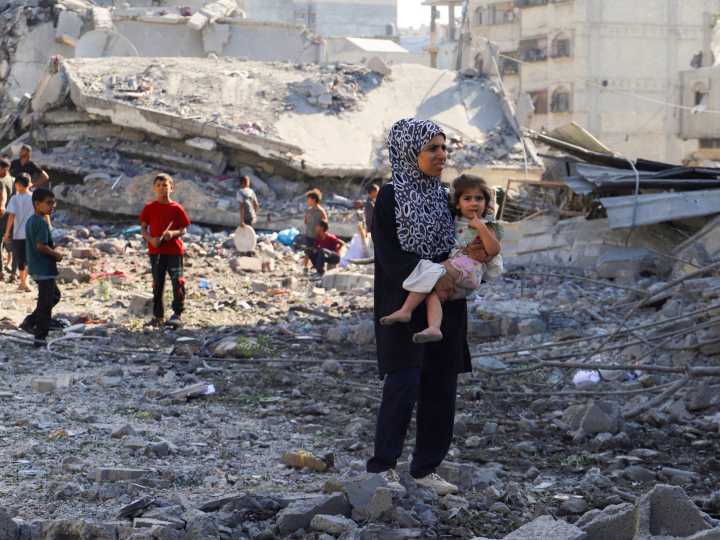 Israel destroys entire neighbourhood blocks in push to occupy Gaza City