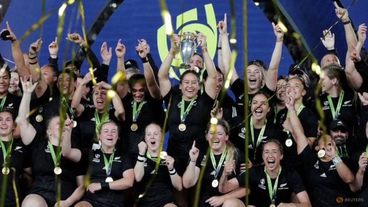 Women's Rugby World Cup players to wear mouthguards that light up on heavy impact
