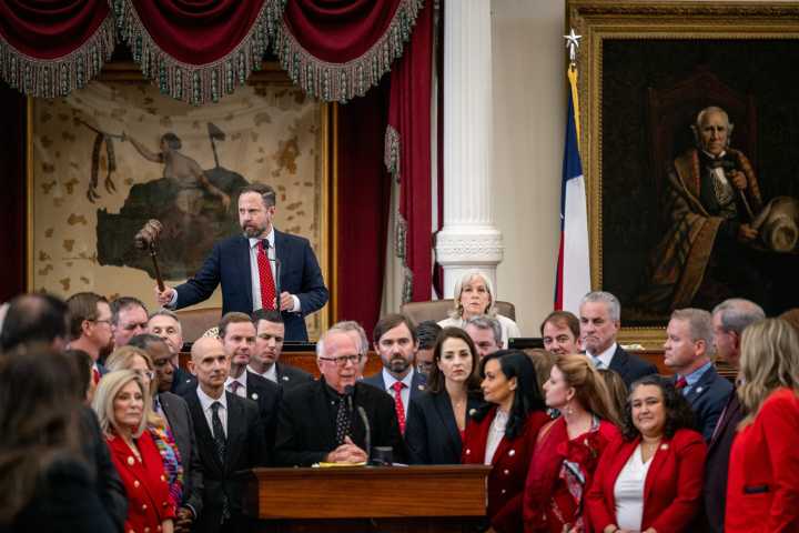 Texas, California legislatures gear up for major redistricting faceoff