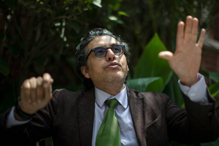 Oswaldo Martín: Alejarse del "eurocentrismo", el remedio para revivir la ópera en México