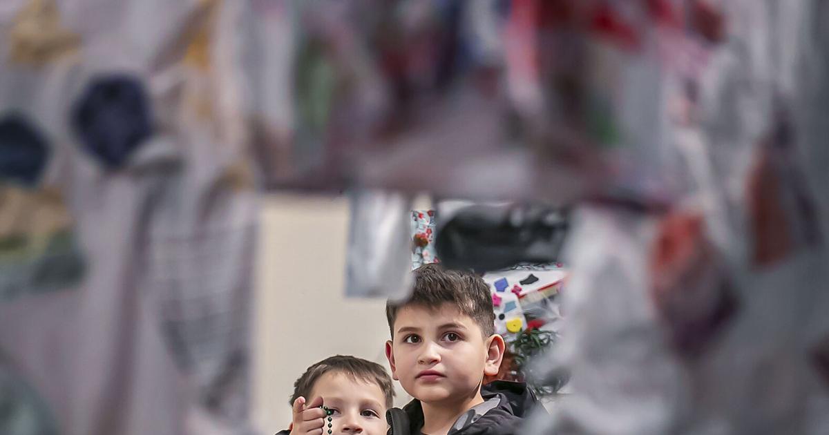 Santa Fe art educators quit, citing program and leadership changes, pay cuts