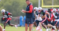 Patriots hold final training camp practice open to public, working on red zone before heading to Minnesota
