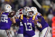 New LSU football gear released on Fanatics ahead of Week 1!