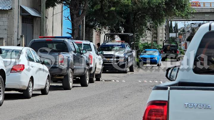 Catean bodega en Chiautempan y aseguran caja seca robada en Puebla con electrodomésticos