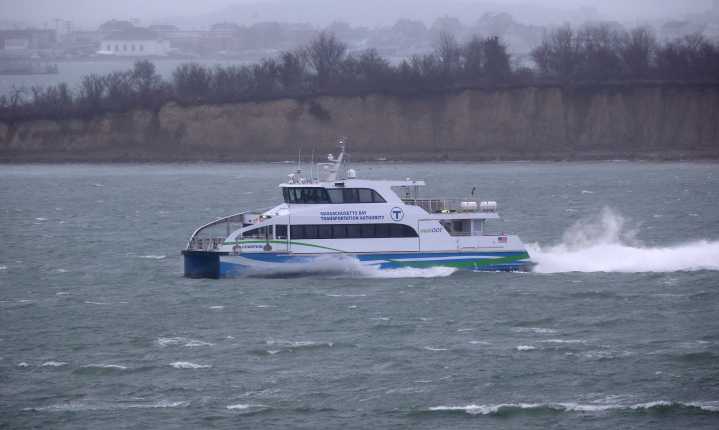 Some ferries canceled thanks to Erin's rough surf