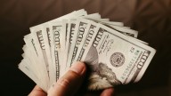 Precio del Dólar Hoy Miércoles 27 de Agosto de 2025: Así Está el Tipo de Cambio con el Peso