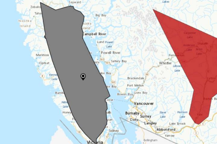 Prolonged heat brings renewed fire risk to Vancouver Island