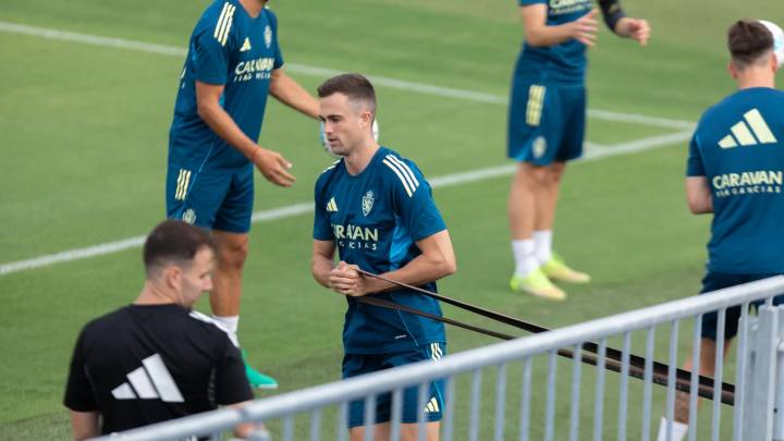 El Real Zaragoza rescinde el contrato al canterano Andrés Borge