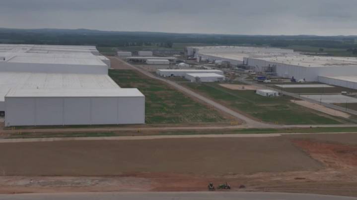 Kentucky businesses hopeful after launch of BlueOval SK battery plant