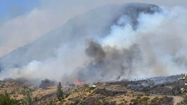 Desaloxan Berlanga del Bierzo tras declararse un novo incendio de nivel 2 de gravidade