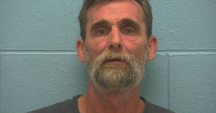 Man pleads innocent to voyeurism charge