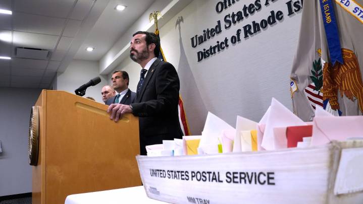Providence man admits role in U.S. Postal Service theft ring