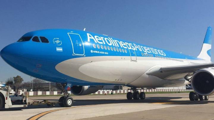 Paro de controladores: qué va a pasar con los vuelos de Aerolíneas Argentinas