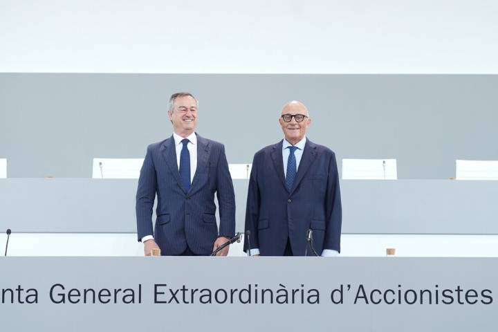 El Sabadell aprueba la venta de TSB a Banco Santander