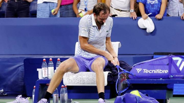 Daniil Medvedev fined $42,500 for unsportsmanlike misconduct and racket abuse after outburst at US Open