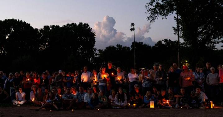Minneapolis community comes together to mourn two children killed in school shooting and call for change