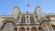 De tradwife a delulu: el Diccionario de Cambridge agrega palabras usadas en la cultura del internet