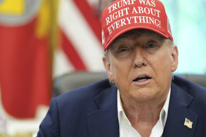 Watch Trump get creepy as he fantasizes about invading Chicago next