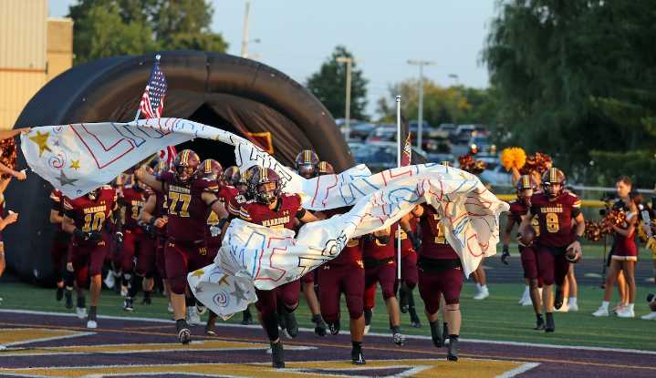 Walsh Jesuit vs. Toledo Central Catholic football: Warriors hold on for 17