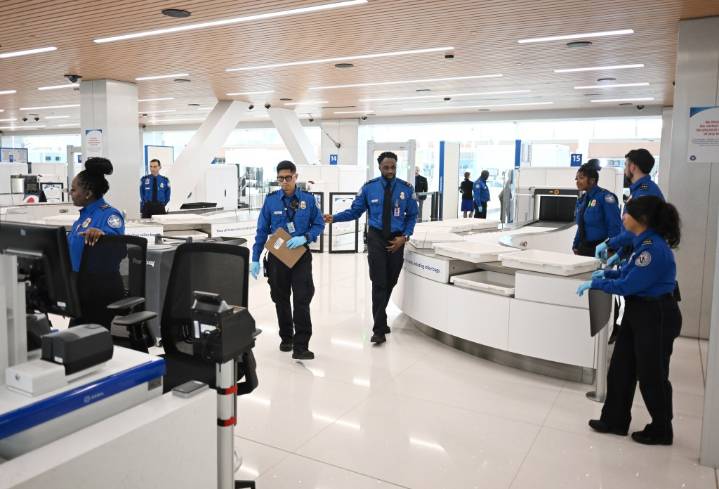 Denver airport opens East Security Checkpoint in screening shift