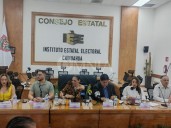 Convoca IEE a concurso nacional de oratoria, premio a la participación ciudadana y certamen de murales con premios económicos