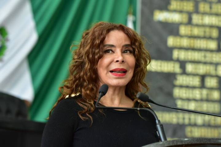 Maria Antonieta Pérez Reyes invita a los jóvenes a construir un mejor México