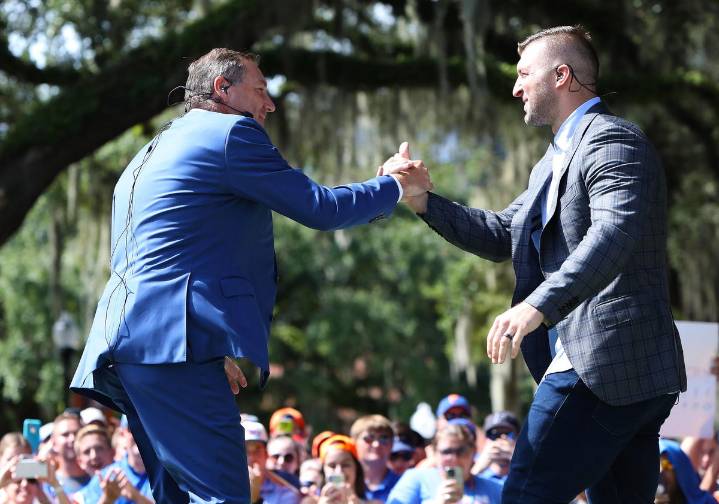 Dan Mullen Reviving Tim Tebow QB Package After 19 Years for Week 0 UNLV Debut Dan Mullen brings a confident new approach to UNLV, aiming to reshape the program and make a strong statement in 2025. Yog
