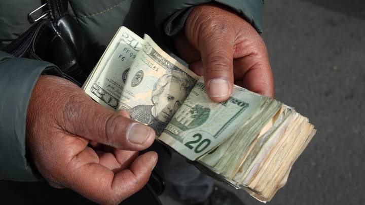 Dólar en casas de cambio para este 25 de agosto en Colombia: precio de la divisa