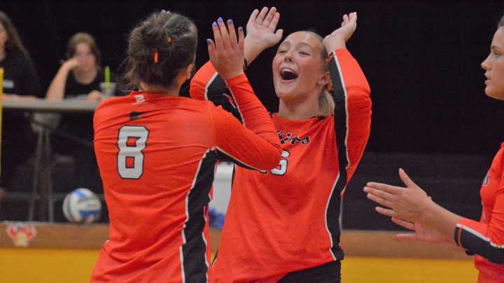 PHOTOS: Cheboygan, Onaway, Pellston volleyball teams compete at Pellston Invitational