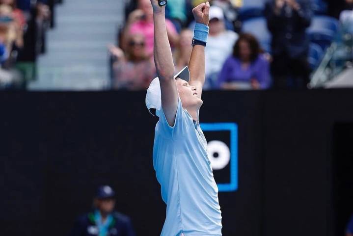 What Is Jenson Brooksby’s Ethnicity, Religion, and Nationality? Exploring His Family Roots and Background Get to know about American ATP pro and rising talent Jenson Brooksby's off court life, his eth