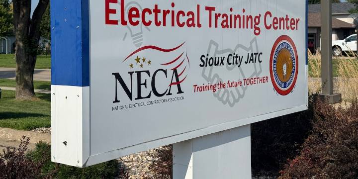 Sioux City Joint Electrical Apprenticeship Program opens its own building for the first time in 59 years