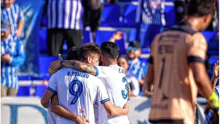 Con un golazo de Carrizo, Vélez agudizó la crisis de Godoy Cruz