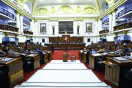 Congreso: pleno aprueba garantizar nombramiento de personal CAS regular del sector salud