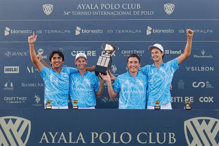 Sotogrande. La última copa previa a la temporada argentina fue para una de las estrellas del “dream team” de Cañuelas