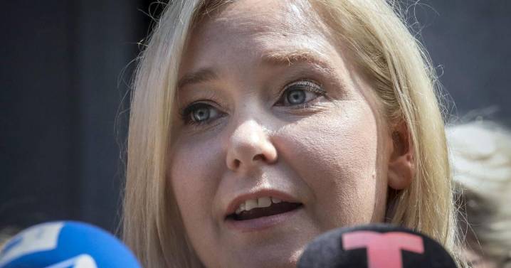 Epstein accuser Virginia Giuffre wrote a memoir. Months after her death, it's coming out