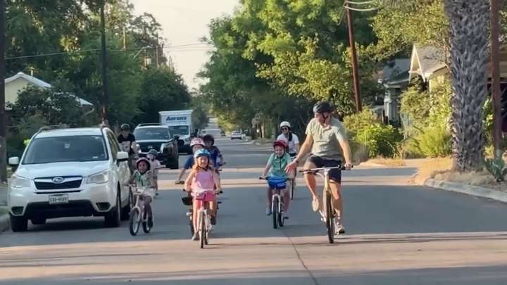 San Antonio parents’ initiative boosts support for city’s Safe Routes to School program