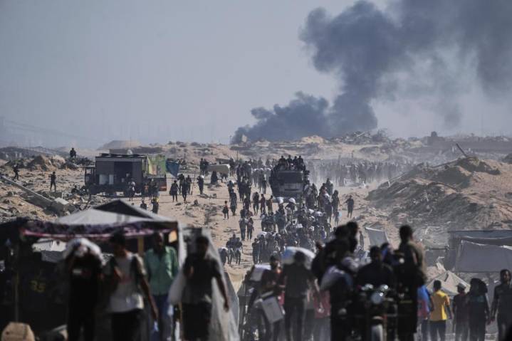 Fuerzas israelíes matan a 4 solicitantes de ayuda mientras el norte de Gaza aguarda una ofensiva