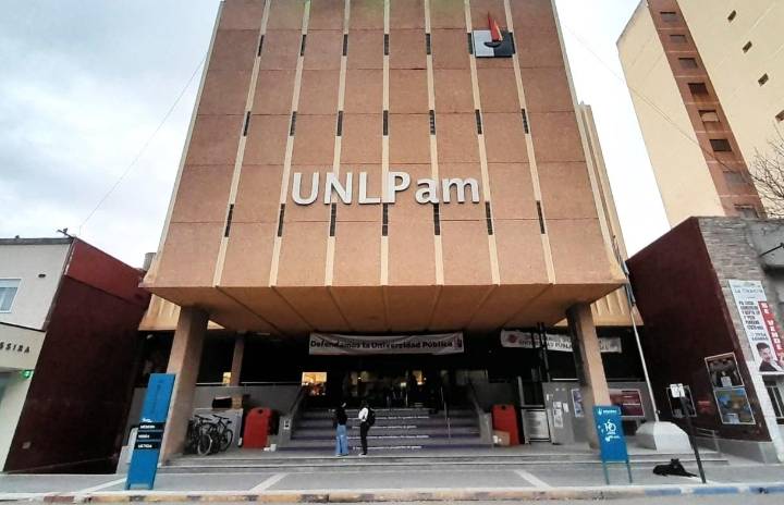 Cuatro investigadores de la UNLPam ingresaron a carrera del CONICET