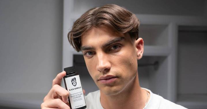 Rugby's Louis Rees-Zammit's hair powder now 15% off and men 'are yet to find better'