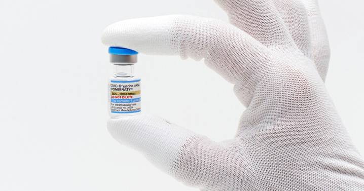 FDA approves updated COVID-19 shots but limits access for some kids and adults